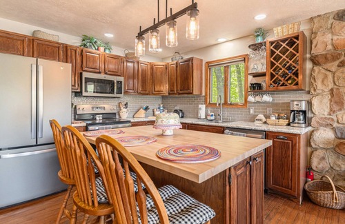 Lawton House | Relax, Recharge, Reconnect in our quiet lakeside getaway in the heart of SW MI.