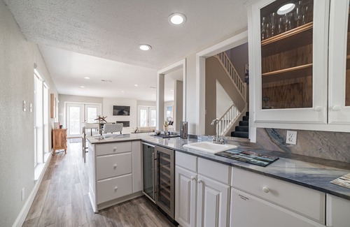 Hudson Bend House | Relaxation and fun at its BEST