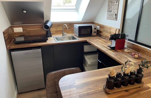 Fermanville Apartment | Relaxation area 300m from Cap Levi beach La Mondree Fermanville