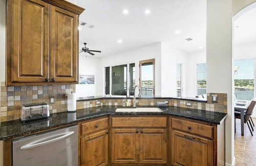 Lakeway Condo | Relaxed Luxury at Lakeway Village Cove – Lake Views & Prime Location