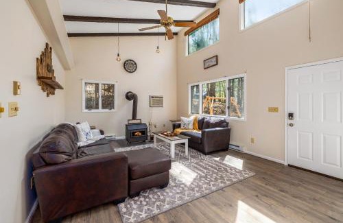 New Market House | Relaxing 2-Master Suite Mountain Top - Fire Pit