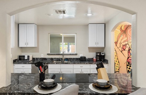 Mesa House | Relaxing 4-bedroom house w/heated pool, hot tub, basketball goal, and game room