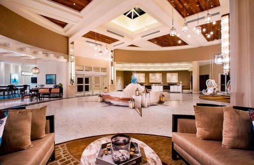 Rock Harbor Hotel | Relaxing Beach Retreat! Cozy Queen Stay w/Spa, & Outdoor Pool! Near Marina!