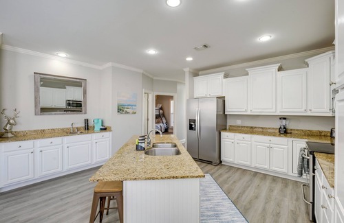 Biloxi Condo | Relaxing Biloxi Vacation Rental Condo Near Beach!