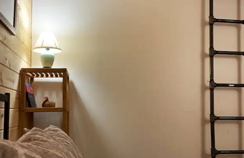 Cattail Creek Cabin | Relaxing Cabin in the Trees