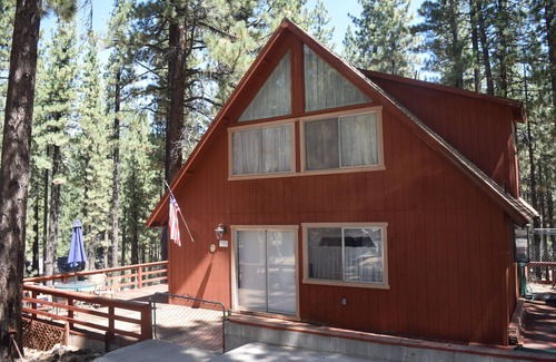 Markleeville Cabin | Relaxing Cabin in the woods