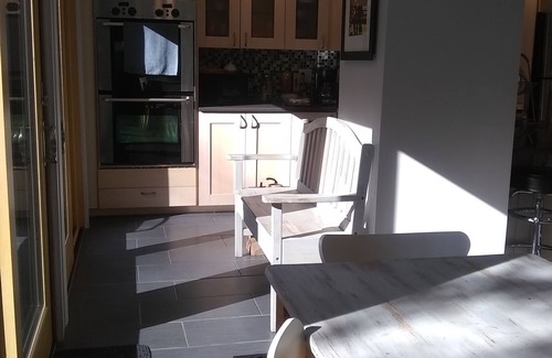 Newton House | Relaxing Cottage on the Woods!