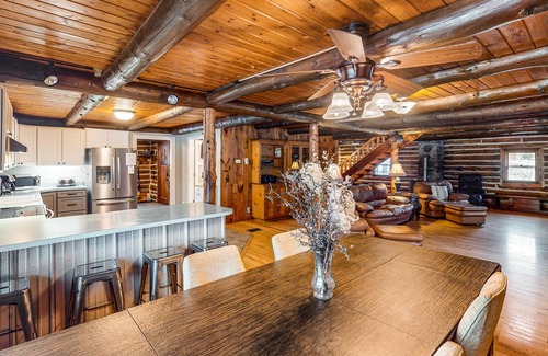 Rock Stream Cabin | Relaxing dog-friendly water-view cabin with firepit, deck, grill, & full kitchen