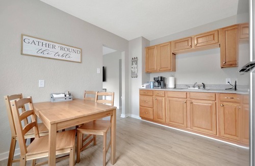 Decatur House | Relaxing - Dog Friendly - 2 Bedroom Home!