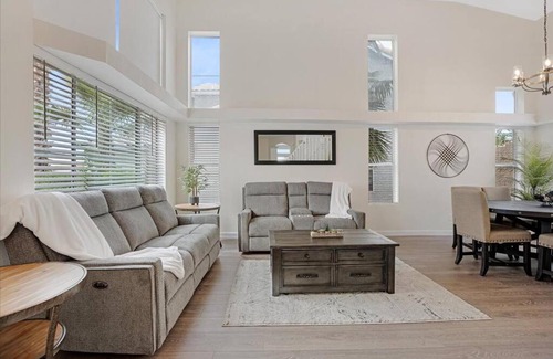 Val Vista Lakes House | Relaxing Family Oasis w/Heated Pool, Putting Green