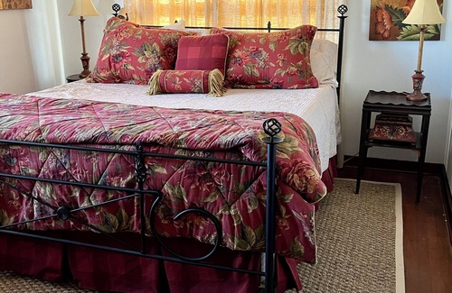 Scooba Other | Relaxing Farm Retreat and Cattle Experience near colleges, golf, Casino dining.