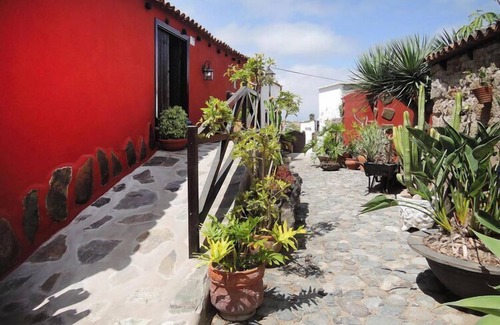 La Sabinita House | Relaxing Getaway in Arico La Sabinita