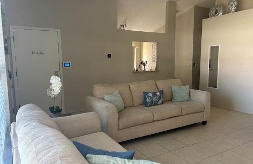 Park East House | Relaxing Getaway in Sarasota Great Location Whole House