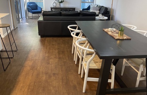 Ballarat North House | Relaxing Haven Ballarat - spacious, warm, free WIFI
