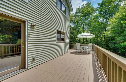 West Dover House | Relaxing Home Mins from Mt Snow, Hiking, & Lakes