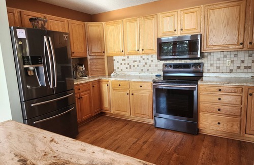 Spooner House | Relaxing Lake House!