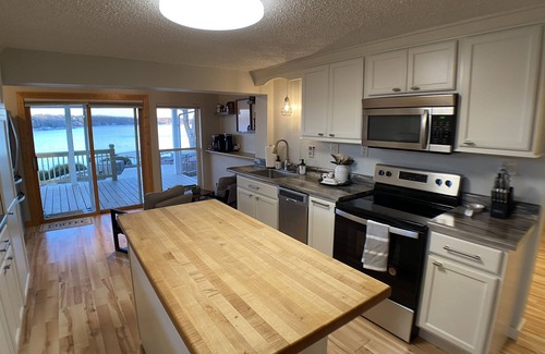 Rocky Mount House | Relaxing Lakefront Retreat on the North Shore of Lake of the Ozarks