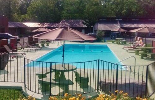 Cosby Apartment | Relaxing Resort Condos at the Foothills of the Smoky Mountains