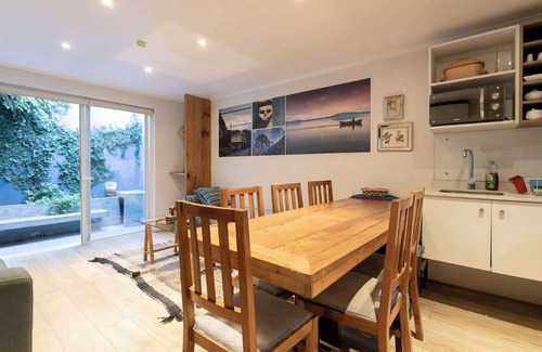Providencia Apartment | Relaxing Retreat: Cozy 2BR Apartment in Tranquil Providencia