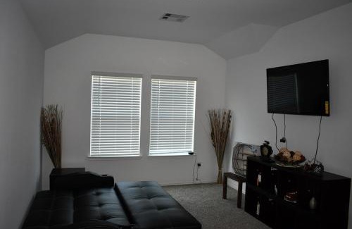 Spring Apartment | Relitorin Sweet Home & Pool