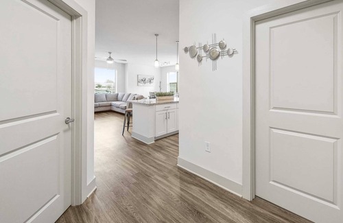 Dixie - Berryhill Apartment | Reluxme Beautiful 2BR w/ Pool, Parking, Balcony