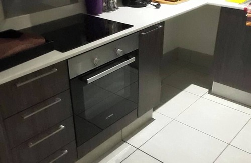 Greater Johannesburg Metropolitan Area Apartment | Remarkable 3-Bed Apartment in Fourways, Sandton