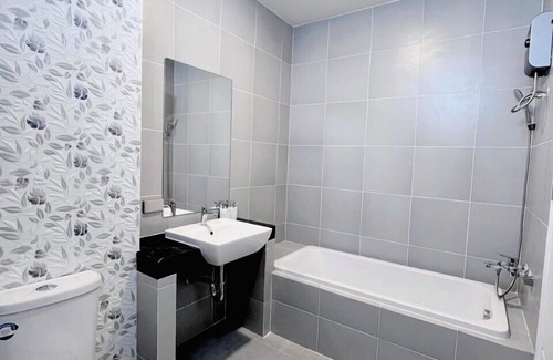 Sighetu Marmatiei Hotel | Remas Hotel Hatyai