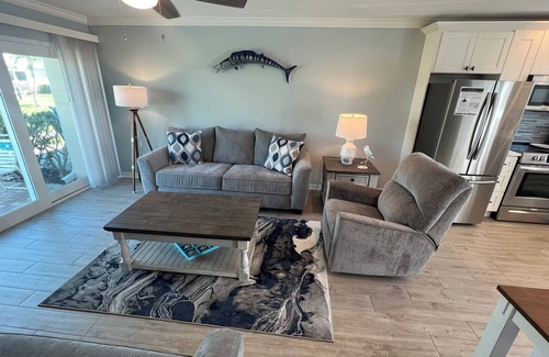 Siesta Key Villa | Remodeled 1-bedroom villa, beach front, Jamaica Royale, Siesta Key