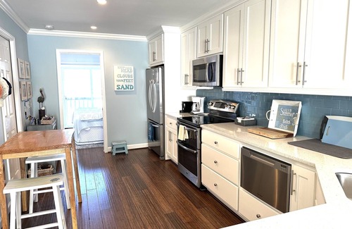 Ocean Isle Beach Condo | Remodeled 2 bed/2 bath Oceanfront Condo in Ocean Isle Beach