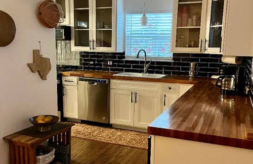 Highland Park House | Remodeled Craftsman bungalow