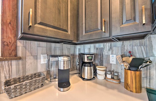 Waldport Cottage | Remodeled Sanderling Sea Cottages, Unit 4