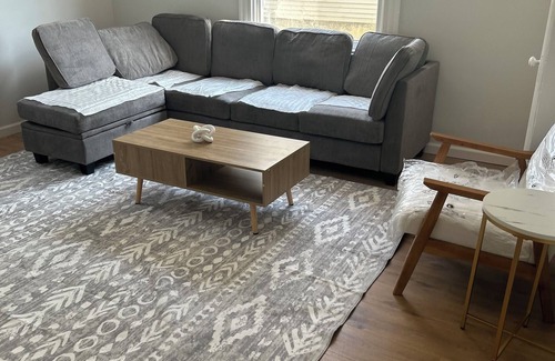 Strabane House | Remodeled spacious 4-bedroom house in very popular Houston, PA with central AC