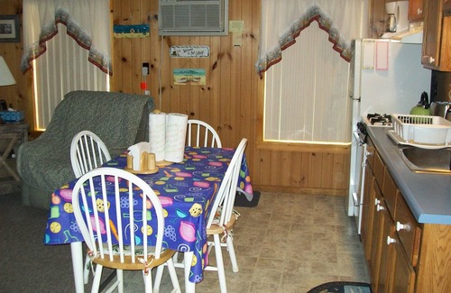 Wells Cottage | Remodeled Unit near pool and Jacuzzi at Watercrest Cottages, Wells Maine