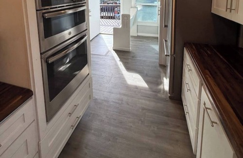 Creston House | Remodeled Victorian 4 beds 2.5 baths