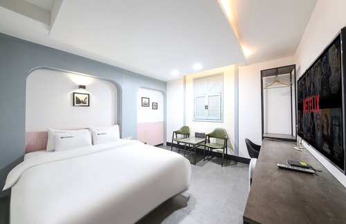 Gongju Hotel | Renaissance Hotel