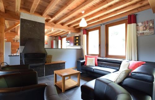 La Roche-en-Ardenne House | Rendeux Retreat with Sauna