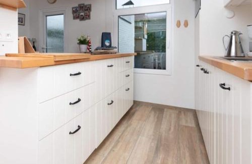 Renesse House | Renesse Holiday Home w Fireplace