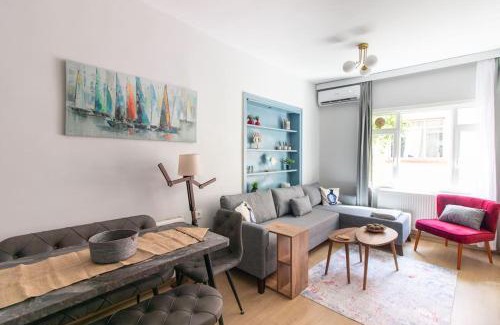 Moda Apartment | Renewed&Charming 3BR Flat in the Heart of the City