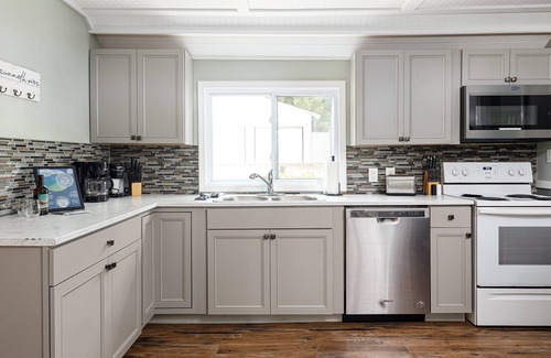 Mayfield House | Rennie Lake Hideaway