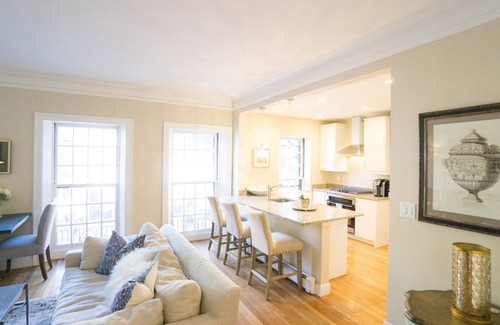 Beacon Hill Condo | Renovated 2BR | 1.5BA on Charles St