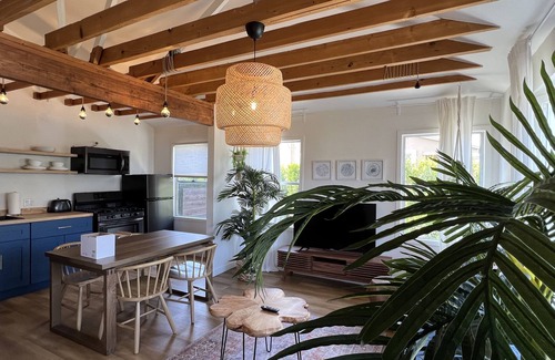 Los Angeles House | Renovated and designed by an LA based architect with a wonderful front yard.