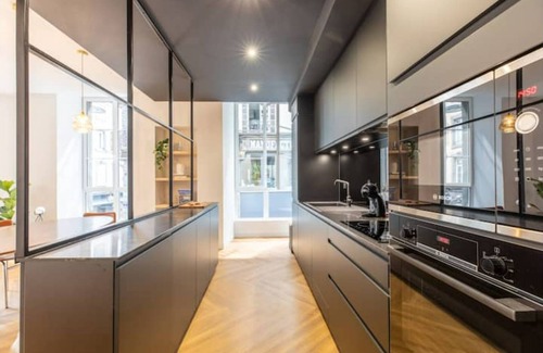 Clermont Ferrand City Centre Apartment | RENOVATED APARTMENT ⭐ CATHEDRAL CHARM ⭐ ☕ 💤