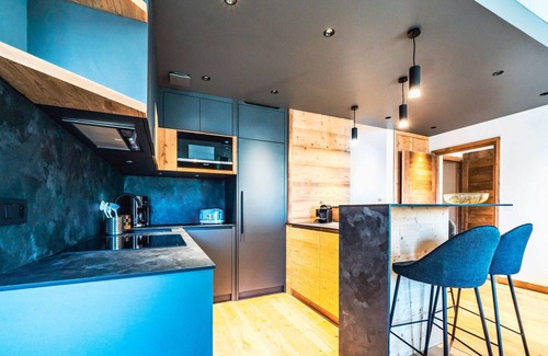 Les Almes Apartment | Renovated Apartment near Slopes with WiFi - Tignes le Lac