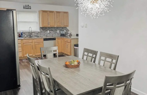 Tobyhanna House | Renovated Country Place House w/Hot Tub & Fire Pit