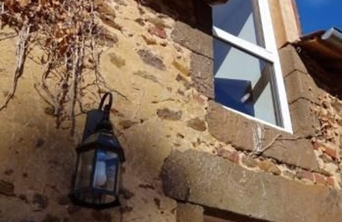 La Bazoge Cottage | Renovated Farm Near Le Mans: 4 Bedrooms, Modern Amenities, Countryside Bliss, Sleeps 8