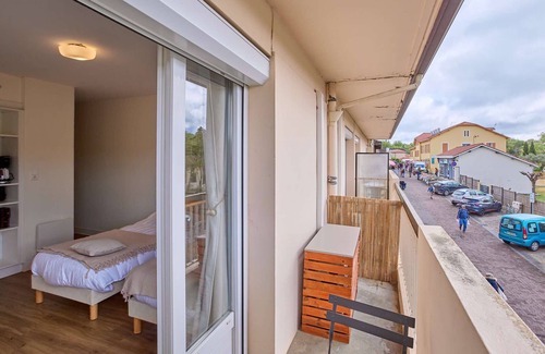 Barbotan-les-Thermes Apartment | Renovated air-conditioned studio with balcony for 2 people