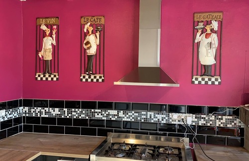 Herce House | Renovated French Country Bungalow for Two - A Home for Your Next Holiday