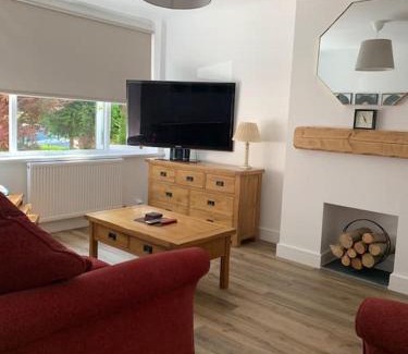 Chester House | Renovated home, fab location, garden, pet friendly and parking