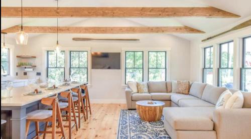 Harwich Center House | Renovated kitchen less than 2 miles to Beach!