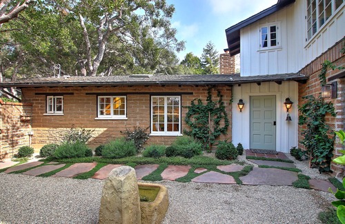 Toro Canyon House | Renovated Montecito Spanish Adobe Estate